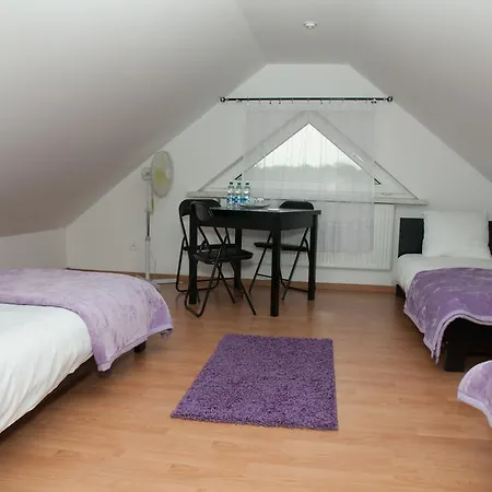 Habitación en casa particular Inn- Town